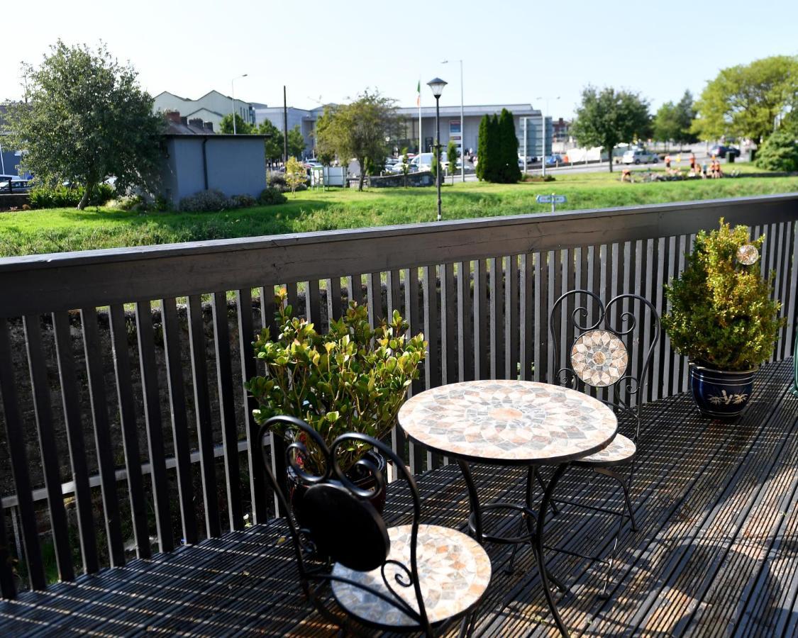 Railway House Guest House Mullingar Esterno foto